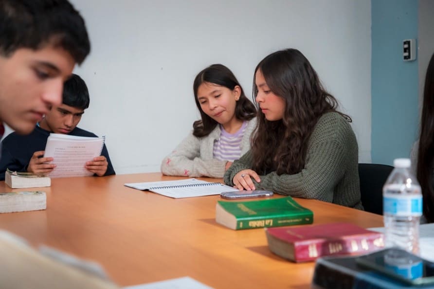Ministerio de Jóvenes y Adolescentes